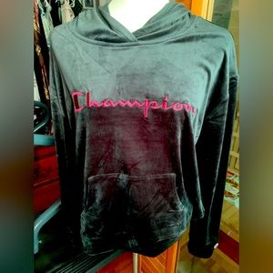BNWT CHAMPION VELVET HOODIE